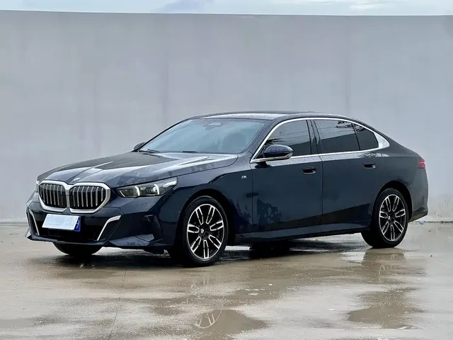 BMW 5 Series 2024 530Li Leading M Sport Package