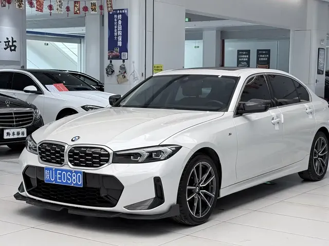 BMW 3 Series 2023 325Li M Sport Package