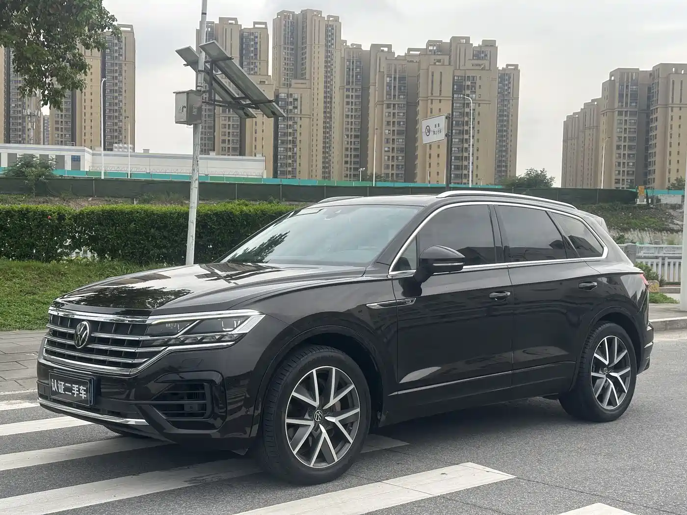 Volkswagen Touareg 2023 3.0TSI R-Line Classic Sports Package