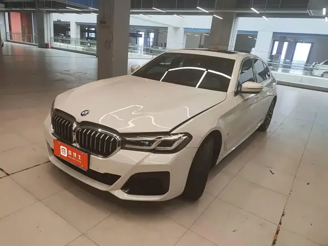BMW 5 Series 2022 Facelift 530Li Premium M Sport Package