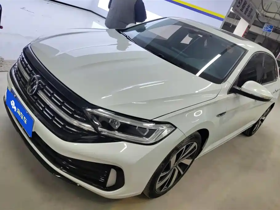 Volkswagen Sagitar 2023 300TSI DSG Excellence Edition