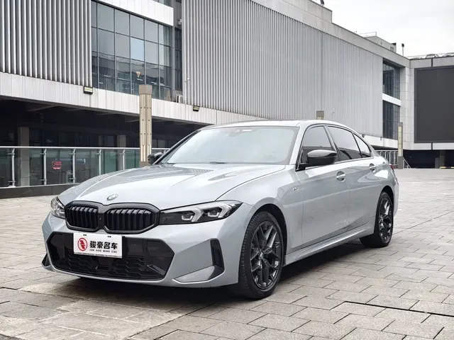 BMW 3 Series 2025 330Li M Sport Night Edition
