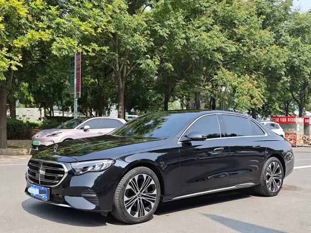 Mercedes-Benz E-Class 2025 E 300 L Luxury