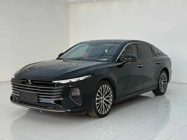 Besturn B70 2024 Soaring Dragon Edition 1.5T Leading Leap