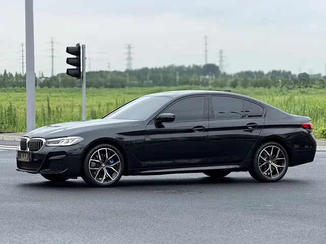BMW 5 Series (Import) 2022 530i M Sport Package