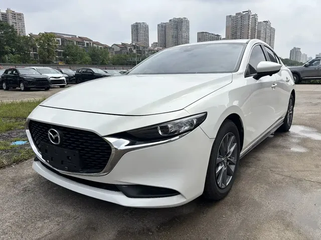 Mazda 3 Axela 2022 Mazda3 2.0L Automatic Sport Edition