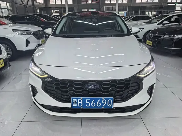 Ford Focus 2022 Sedan EcoBoost 180 Auto Speed Edition