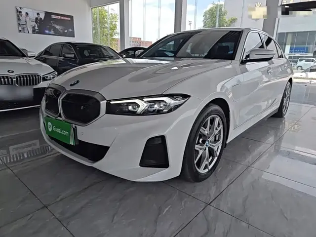 BMW i3 2022 eDrive 35 L