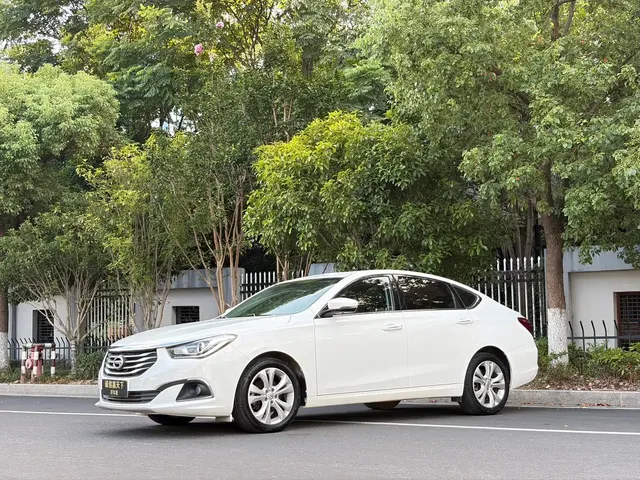 GAC Trumpchi GA6 2016 235T DCT Luxury Edition