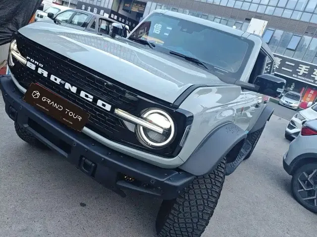 Ford Bronco 2024 2.3T Badlands