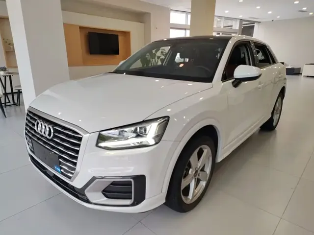 Audi Q2L 2020 35 TFSI Fashion Elegance Model