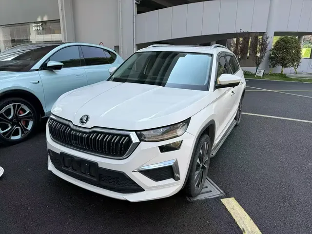 Škoda Kodiaq 2022 TSI330 5-Seater 2WD Luxury Edition