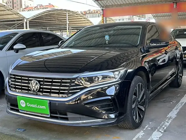 Volkswagen Passat 2023 Facelift 330TSI Elite Edition
