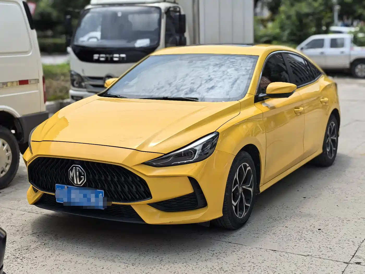 MG 5 2021 Model 180DVVT CVT Youth Luxury Edition