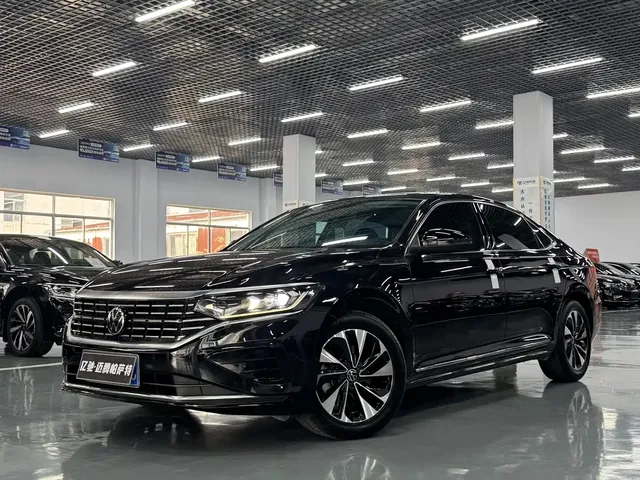 Volkswagen Passat 2022 330TSI Elite Edition