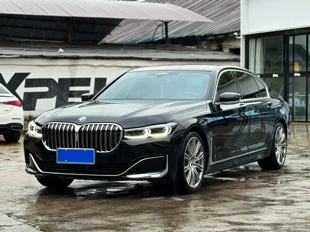 BMW 7 Series 2019 740Li xDrive Executive Luxury Package