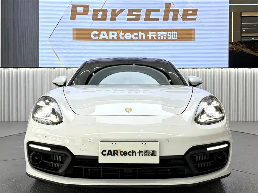 Porsche Panamera 2023 Facelift Panamera 2.9T Platinum Edition