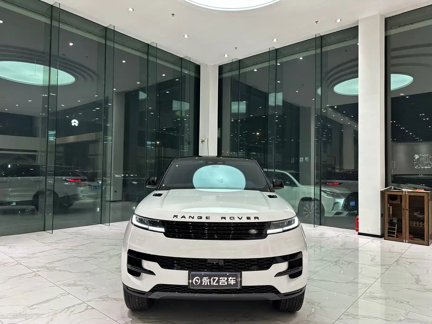 Land Rover Range Rover Sport 2023 360PS S
