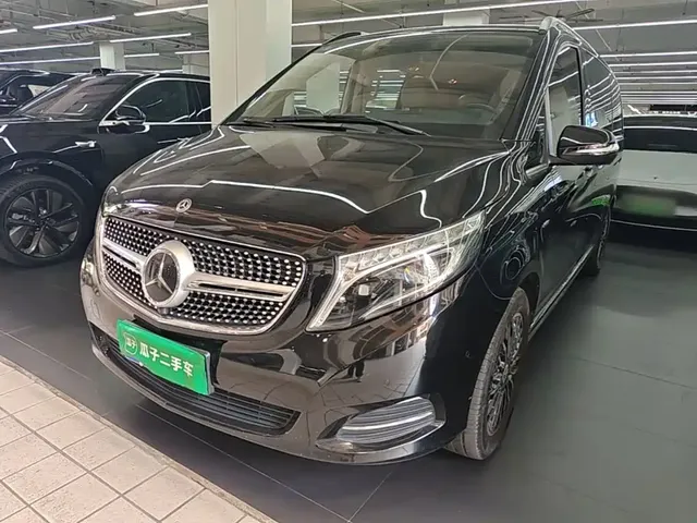 Mercedes-Benz V-Class 2018 V 260 Premium Edition China VI