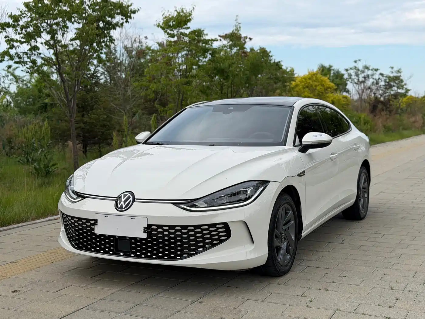 Volkswagen Lamando 2022 Lamando L 280TSI DSG Sporty Edition