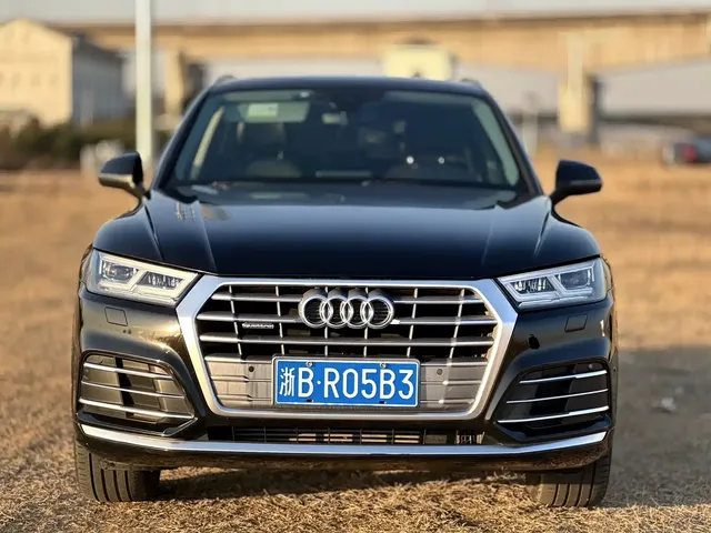 Audi Q5L 2020 Facelift 40 TFSI Honor Fashion