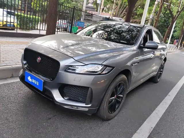 Jaguar F-PACE 2020 2.0T R-Dynamic SE