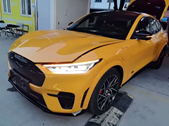 Ford Mustang Mach-E 2024 GT