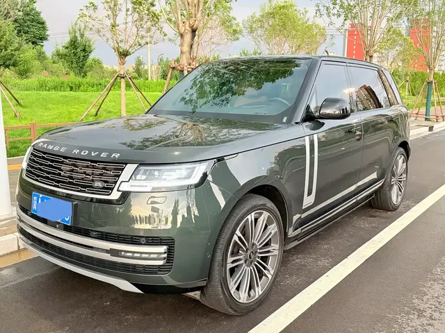 Land Rover Range Rover 2023 3.0 L6 400PS Exemplary Long Wheelbase