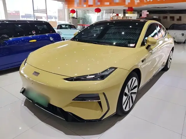 Geely Galaxy E8 2024 665km RWD Starship Voyager Edition