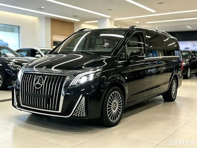 Mercedes-Benz Vito 2023 2.0T Business 7-Seater