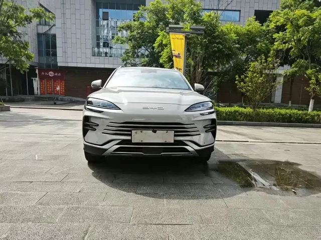 BYD Song PLUS PHEV 2023 Champion Edition DM-i 110KM Flagship