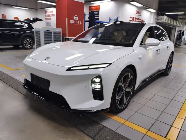 NIO ET5T 2025 75kWh Touring