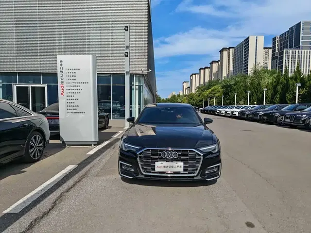 Audi A6L 2023 45 TFSI Premium Selection Dynamic