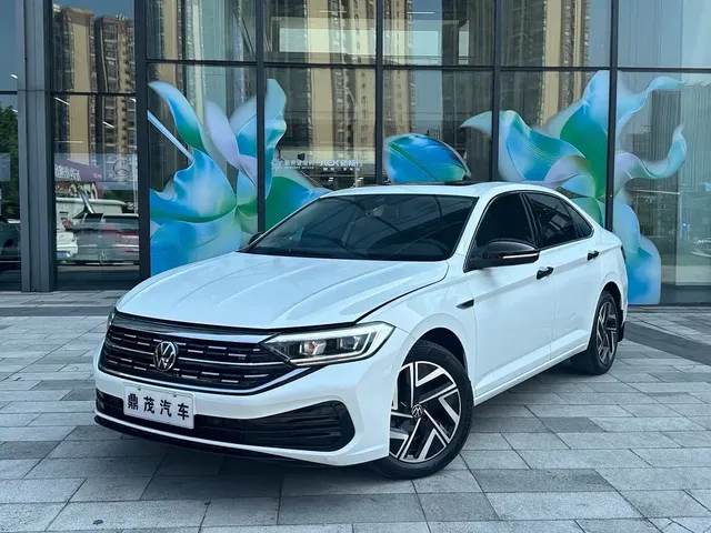 Volkswagen Sagitar 2023 300TSI DSG Surpassing Edition