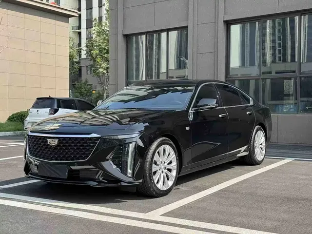 Cadillac CT6 2023 28T Premium Model