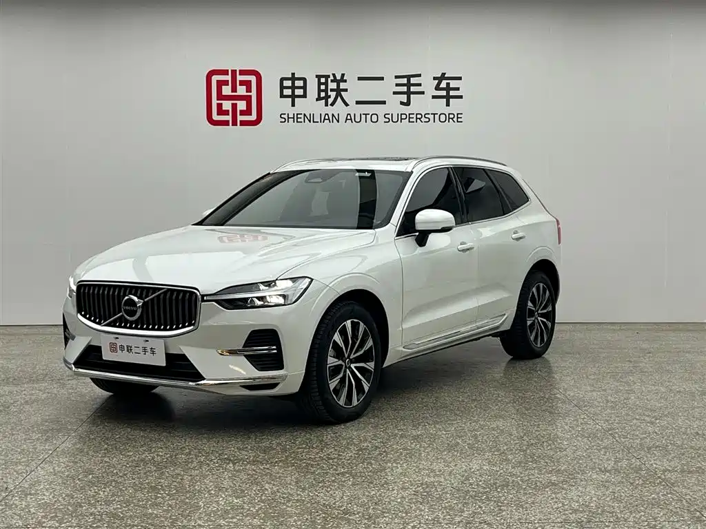 Volvo XC60 2024 B5 AWD Zhiyuan Luxury Edition