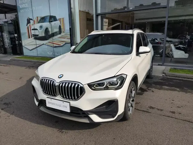 BMW X1 2022 sDrive25Li Leading