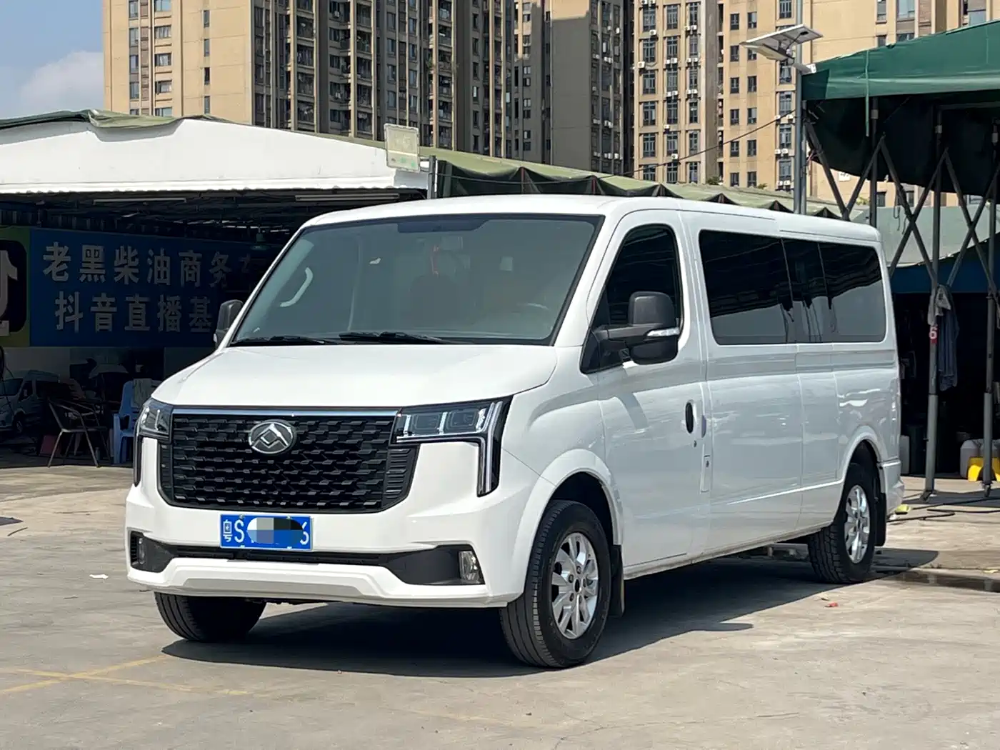 SAIC Maxus Xintu V80 2024 Aoyun 6MT Long Wheelbase Ultra-low Roof 147Ps 6/7/8/9-seater