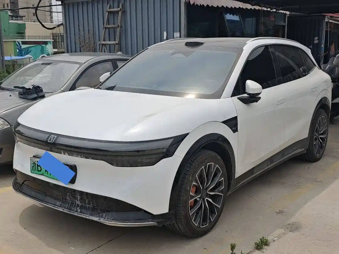 ZEEKR 7X 2025 Model 75kWh RWD Smart Driving Edition