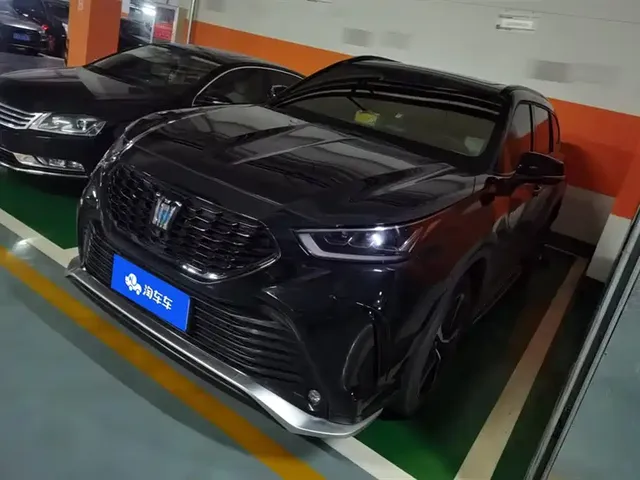 Toyota Crown Kluger 2022 2.5L HEV 4WD Premium Edition