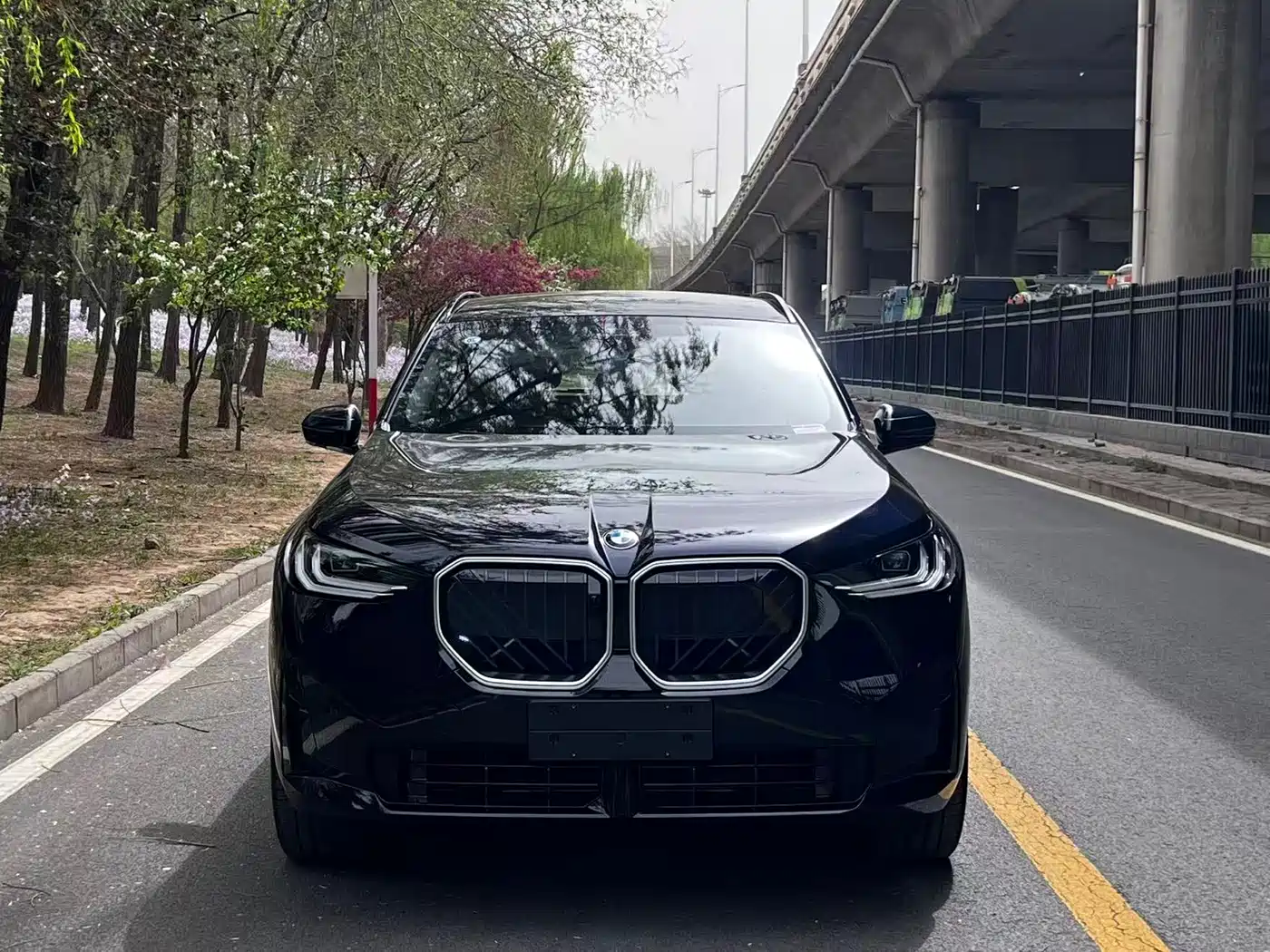 BMW X3 2026 xDrive30L Premium Trim M Sport Shadowline Package