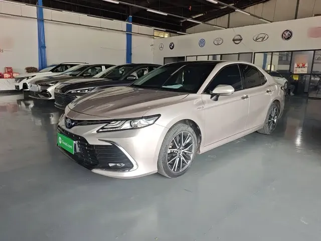 Toyota Camry 2021 Hybrid 2.5HG Luxury Edition
