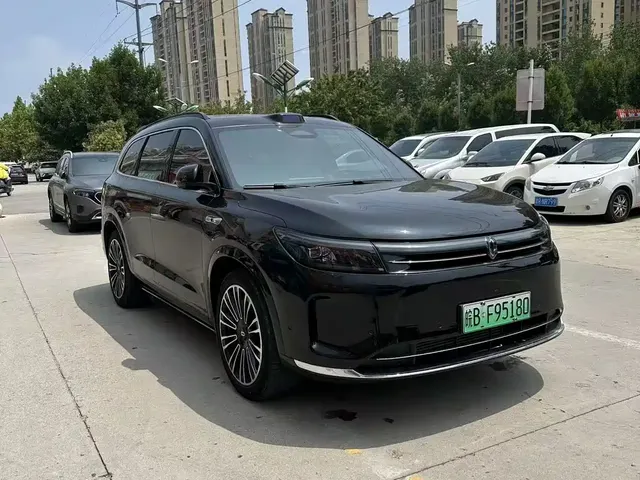 AITO Wenjie AITO M7 2024 1.5T Smart Drive RWD Ultra 5-seater