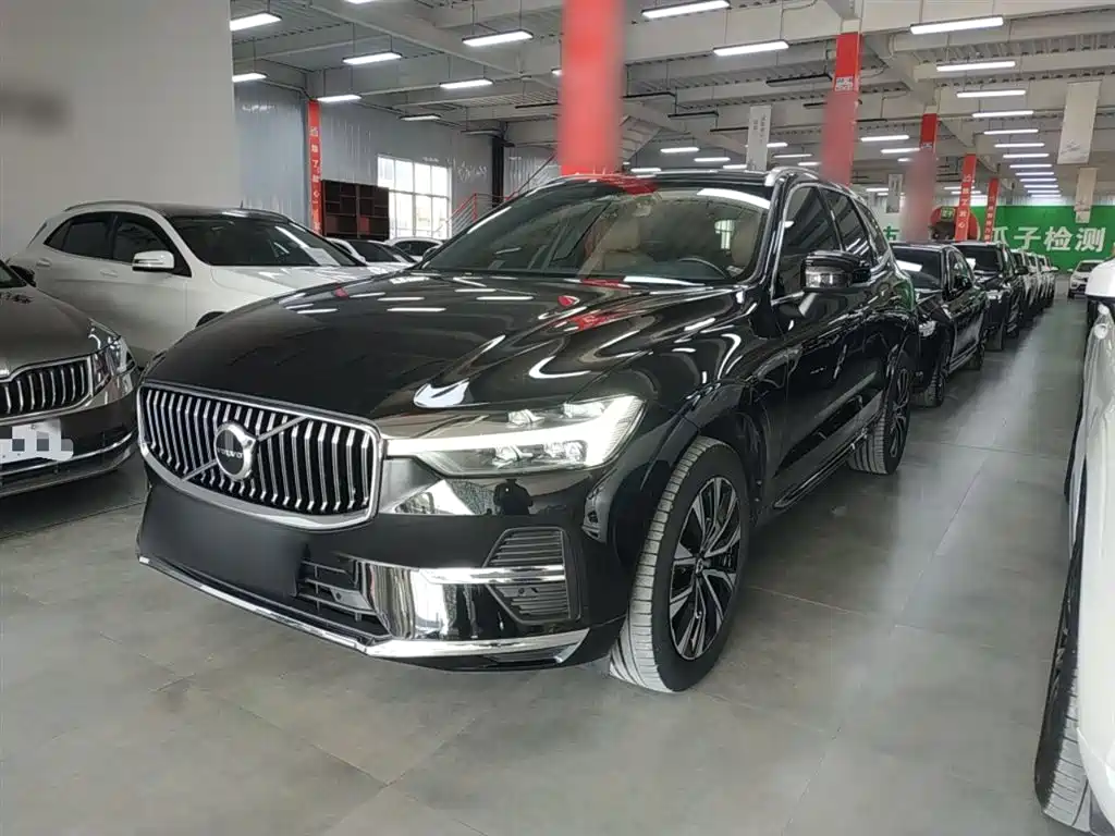 Volvo XC60 2024 B5 AWD Zhiyuan Luxury Edition