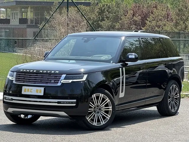 Land Rover Range Rover 2024 3.0 L6 400PS Genesis Extended