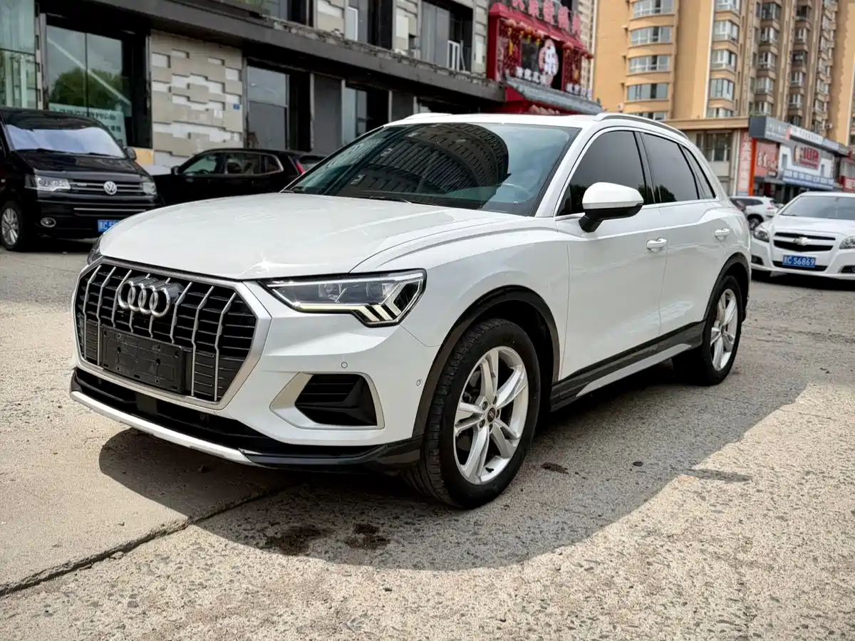 Audi Q3 2021 35 TFSI Fashion Elegance
