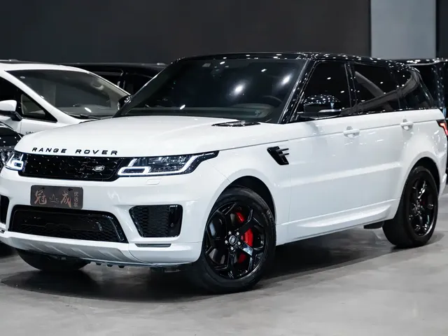 Land Rover Range Rover Sport PHEV 2018 Model P400e