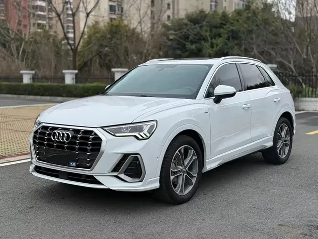 Audi Q3 2021 40 TFSI Fashion Sport