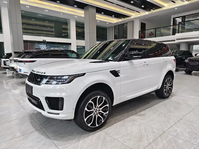 Land Rover Range Rover Sport 2022 3.0 L6 Gloss Black Edition