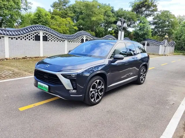 NIO ES8 2020 415KM Signature Edition 6-Seater